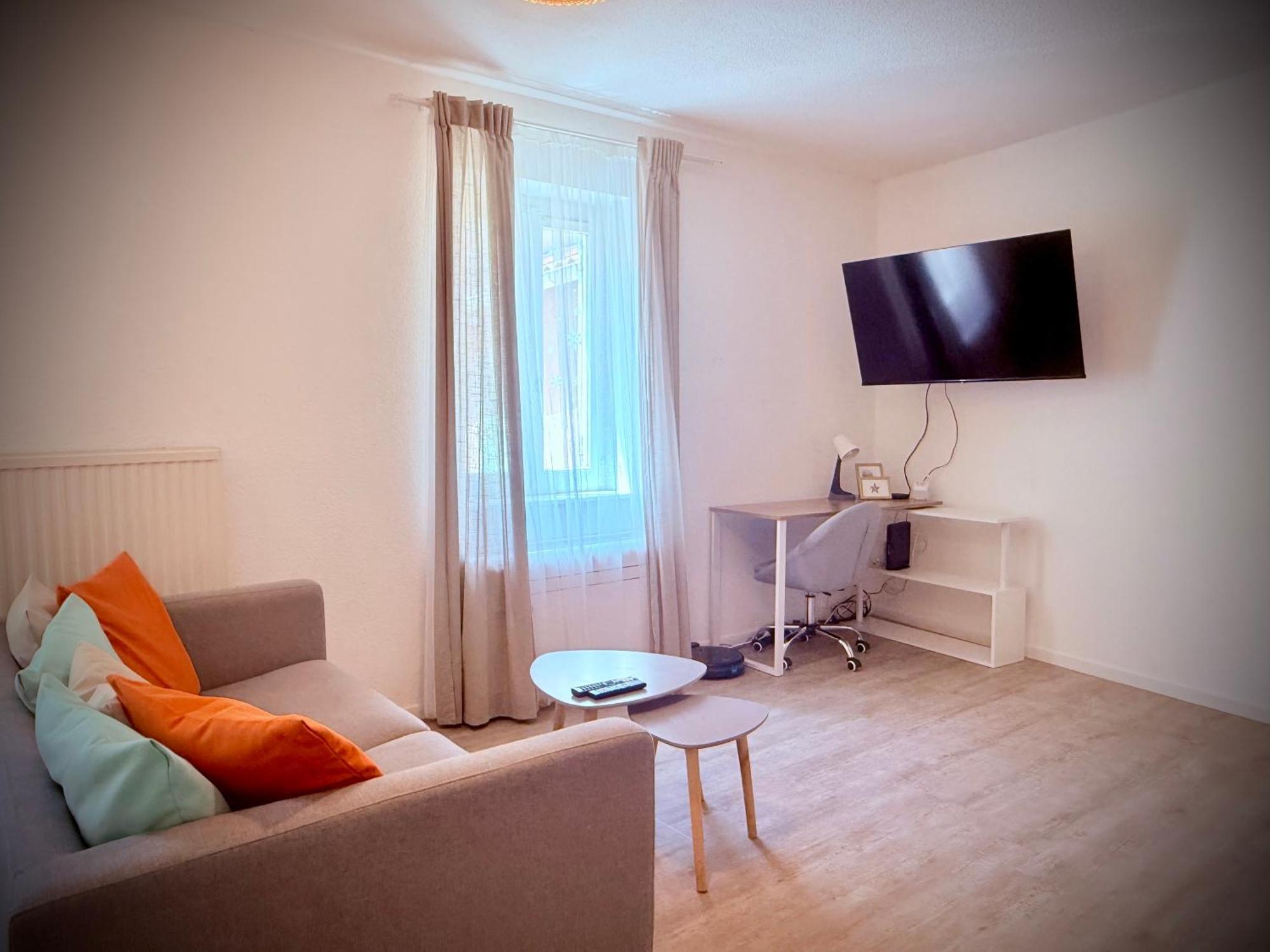 Apartment 50M2-Free Private Parking-Self Check In !! Appartement 50M2 Intramuros-Parking Prive Gratuit-Arrivee Autonome!! Avignon Exterior foto